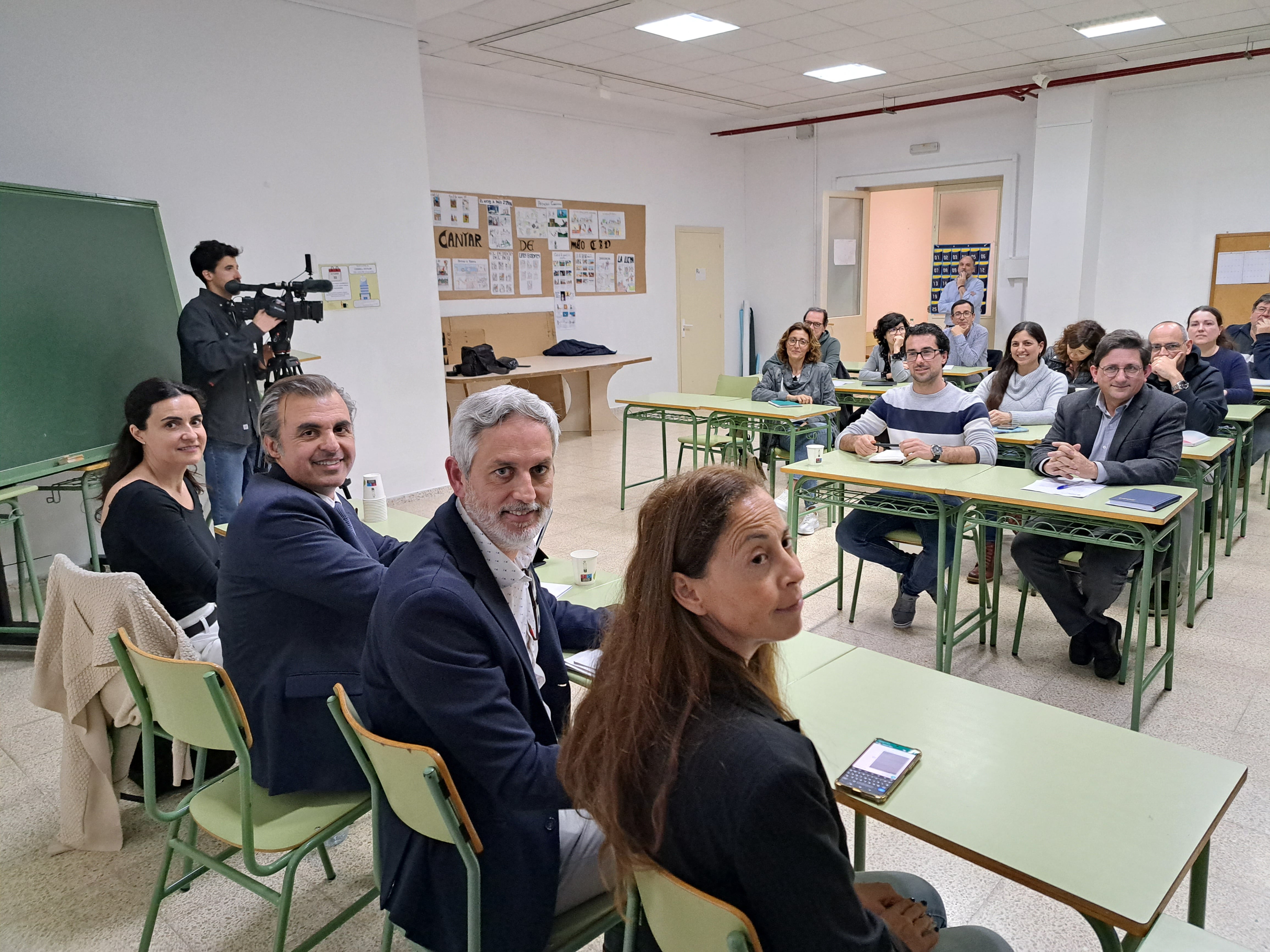 Vera durant la reunió d'aquest dimarts vespre