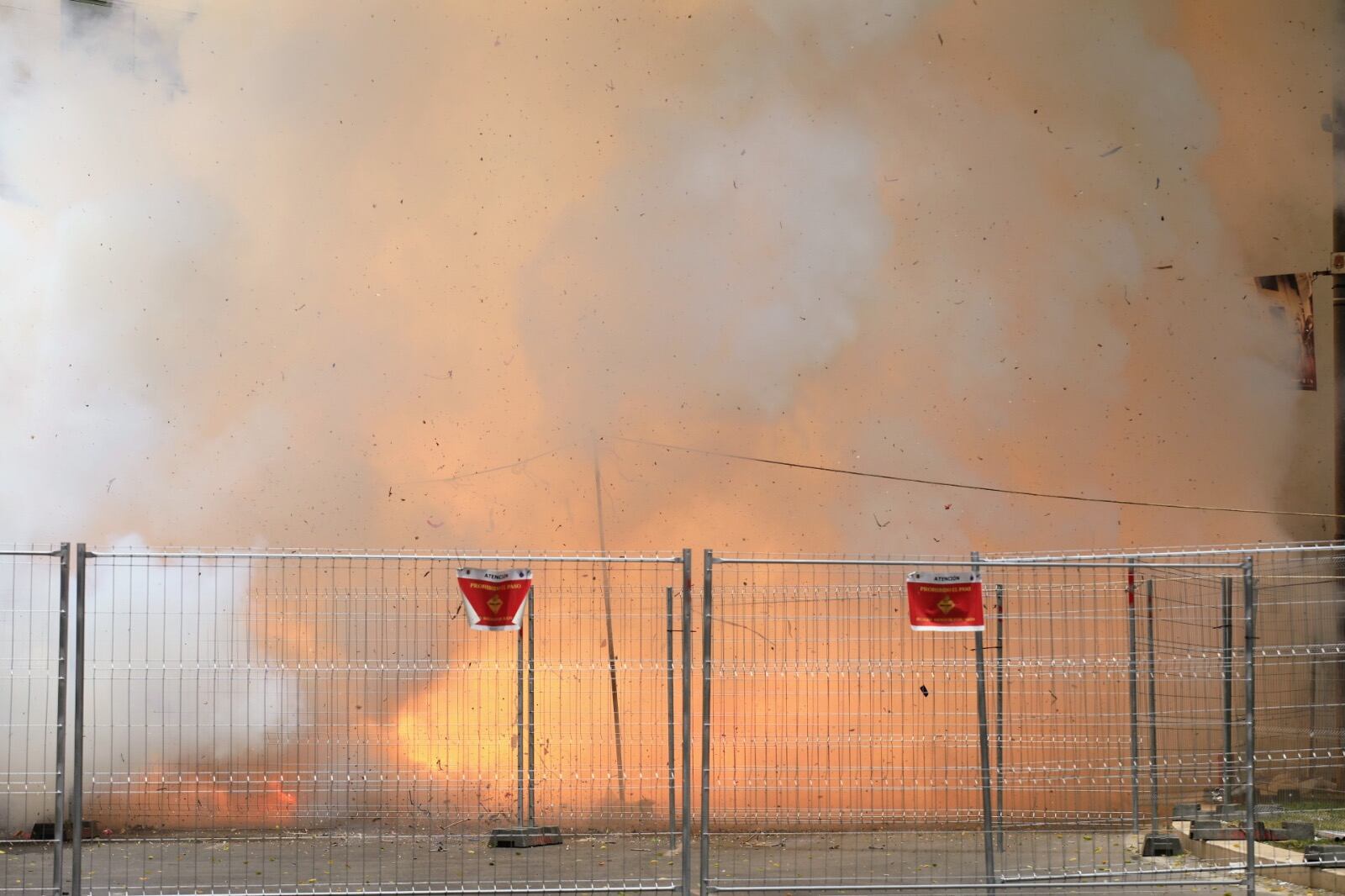 Mascletà Hermanos Sirvent en Hogueras de San Juan.