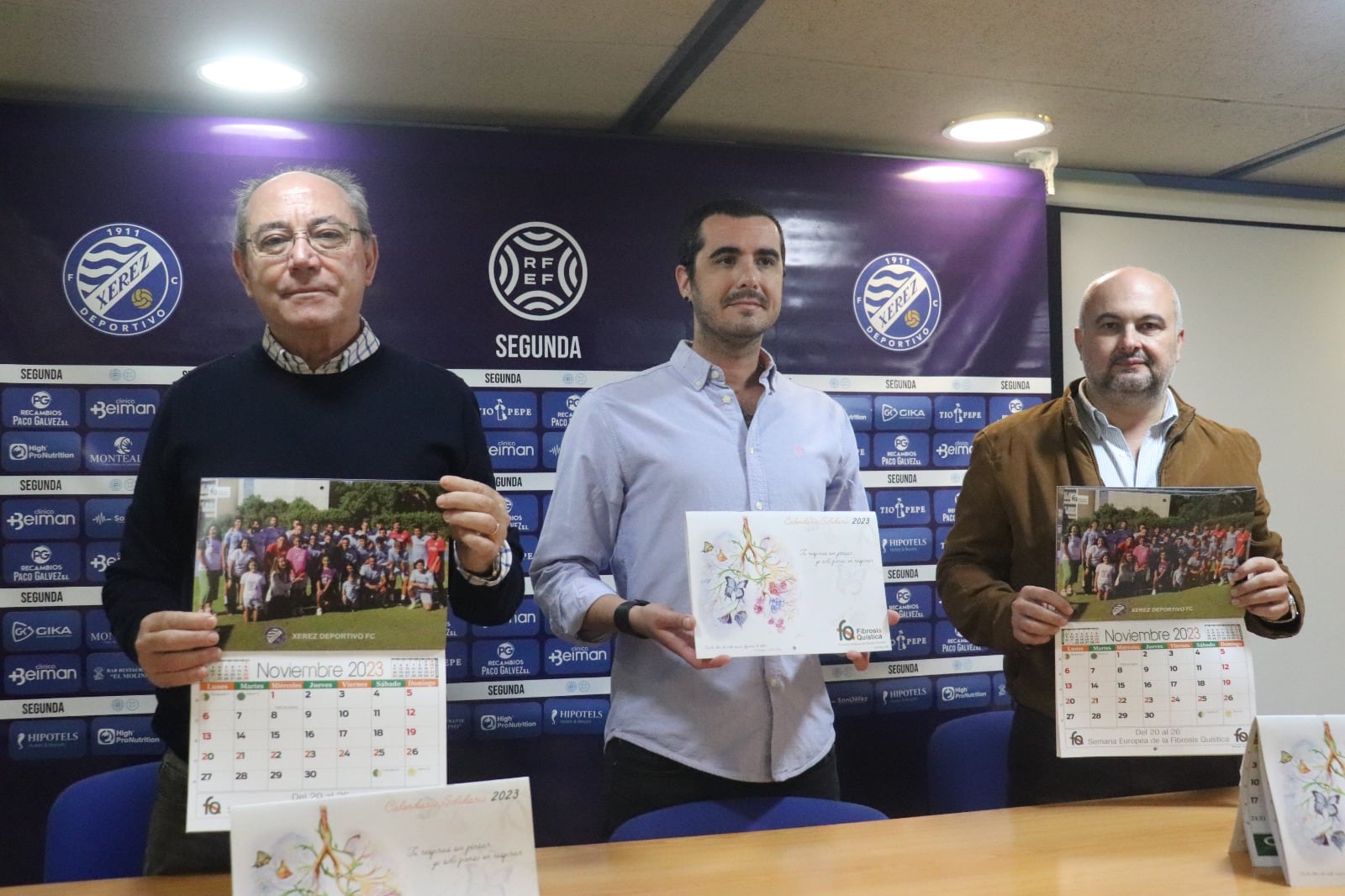 Presentado el calendario solidario de la Asociación Andaluza de Fibrosis Quística.