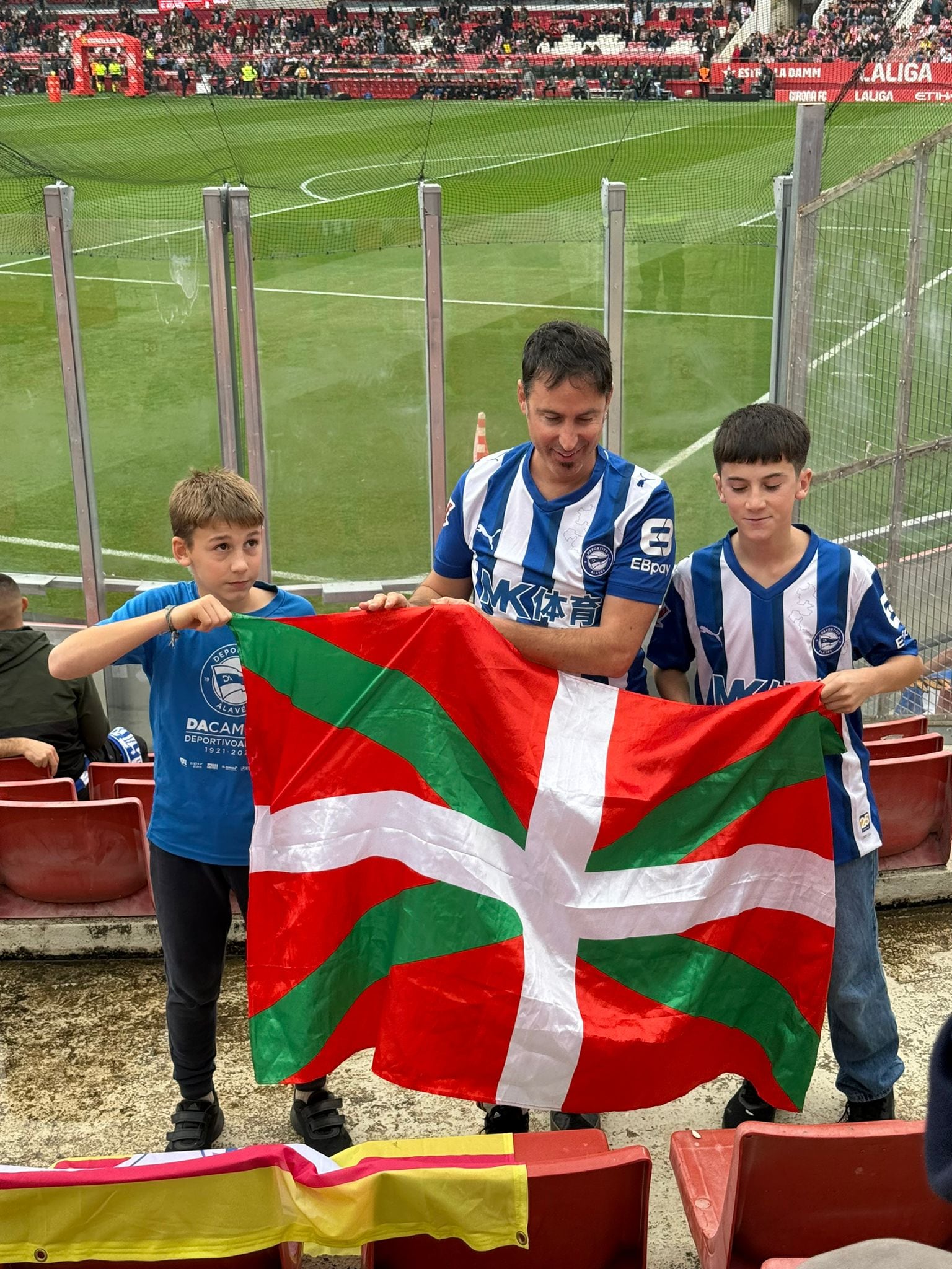 Aficionados de la peña.