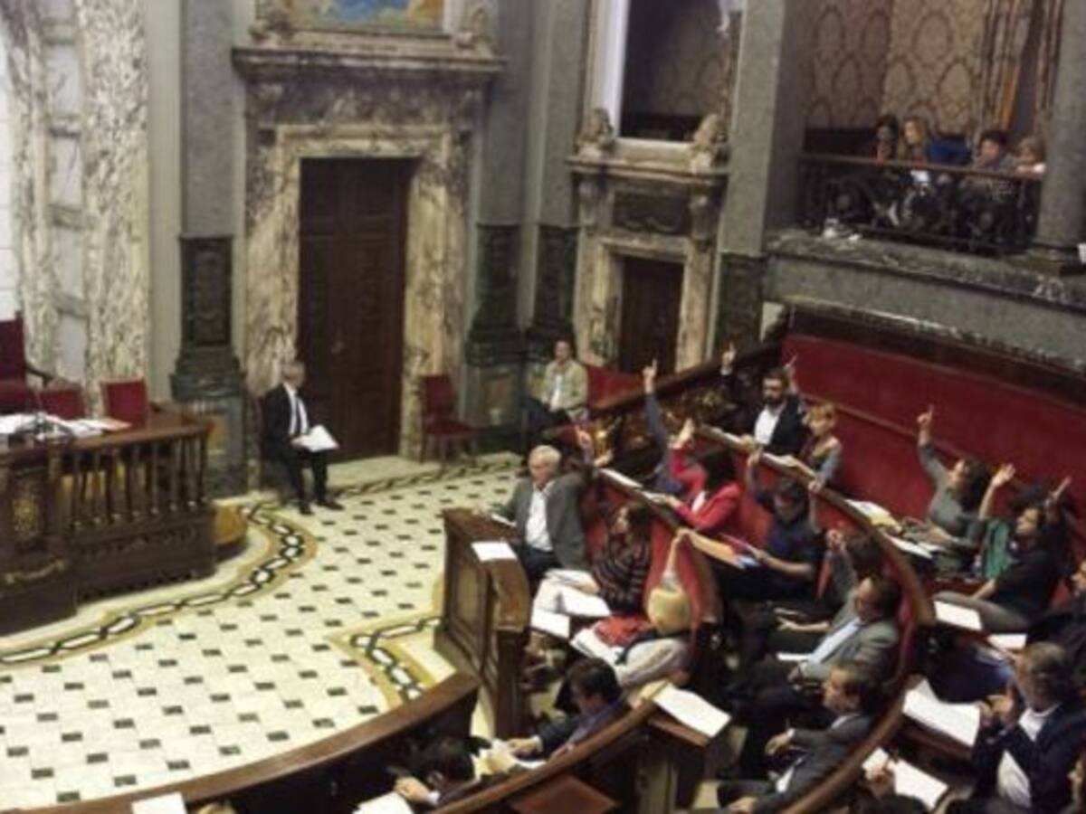 Trece de los 33 concejales del Ayuntamiento están siendo investigados judicialmente por distintas razones