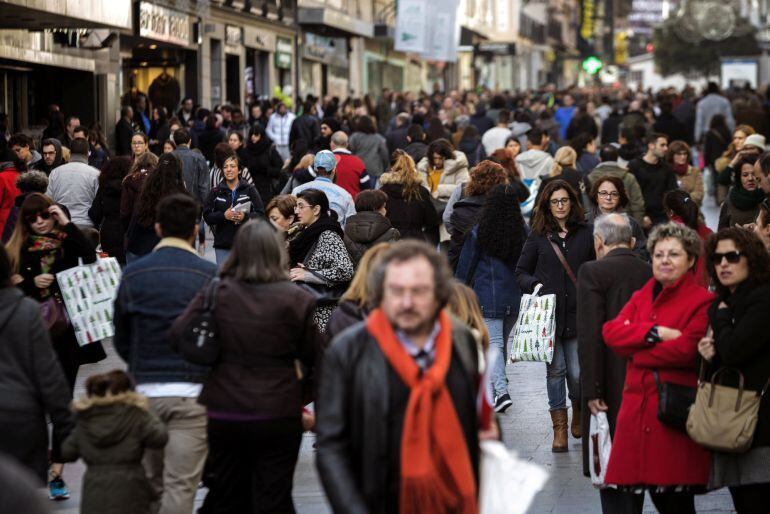 Gente de compras