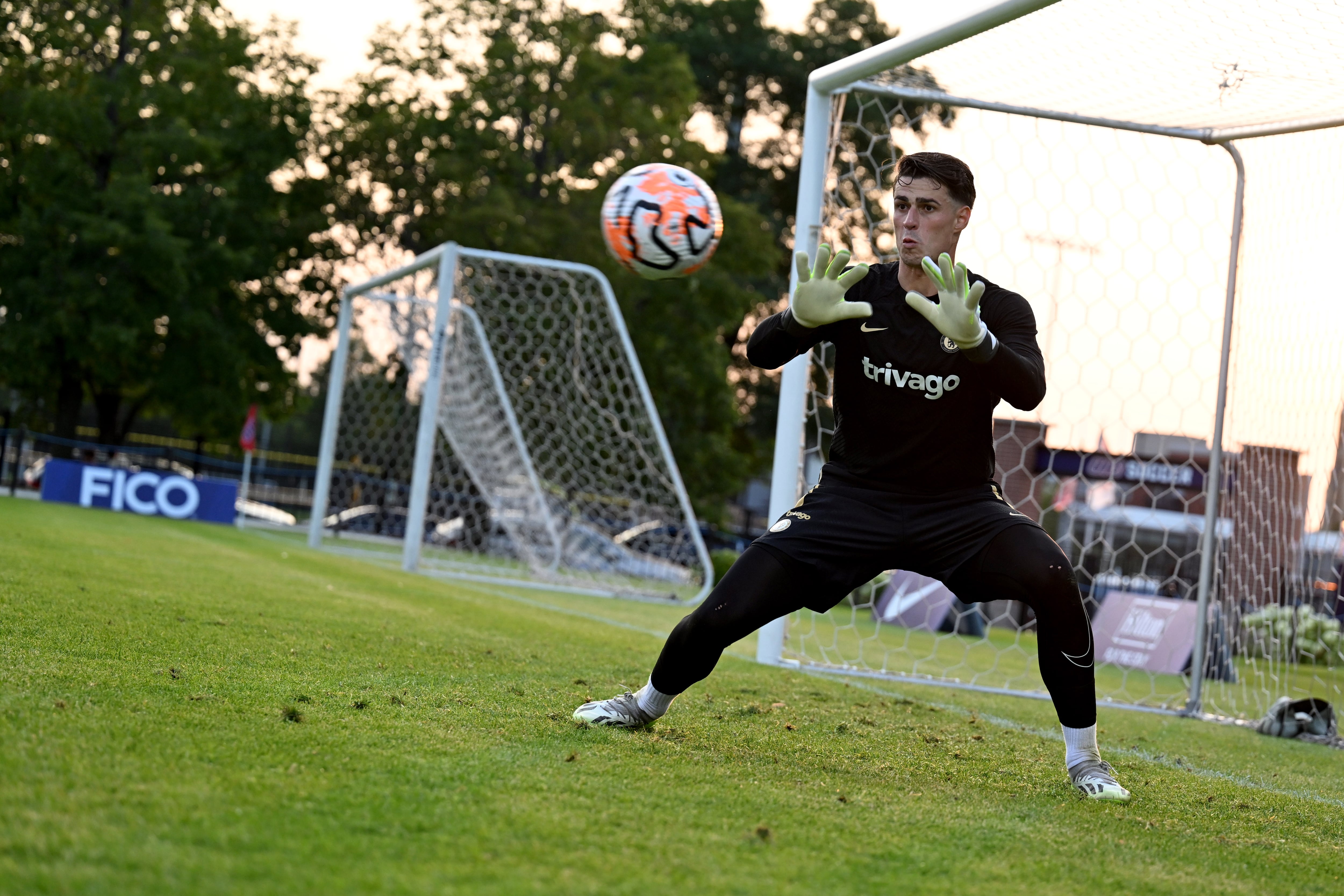 Kepa Arrizabalaga durante una sesión de entrenamiento con el Chelsea