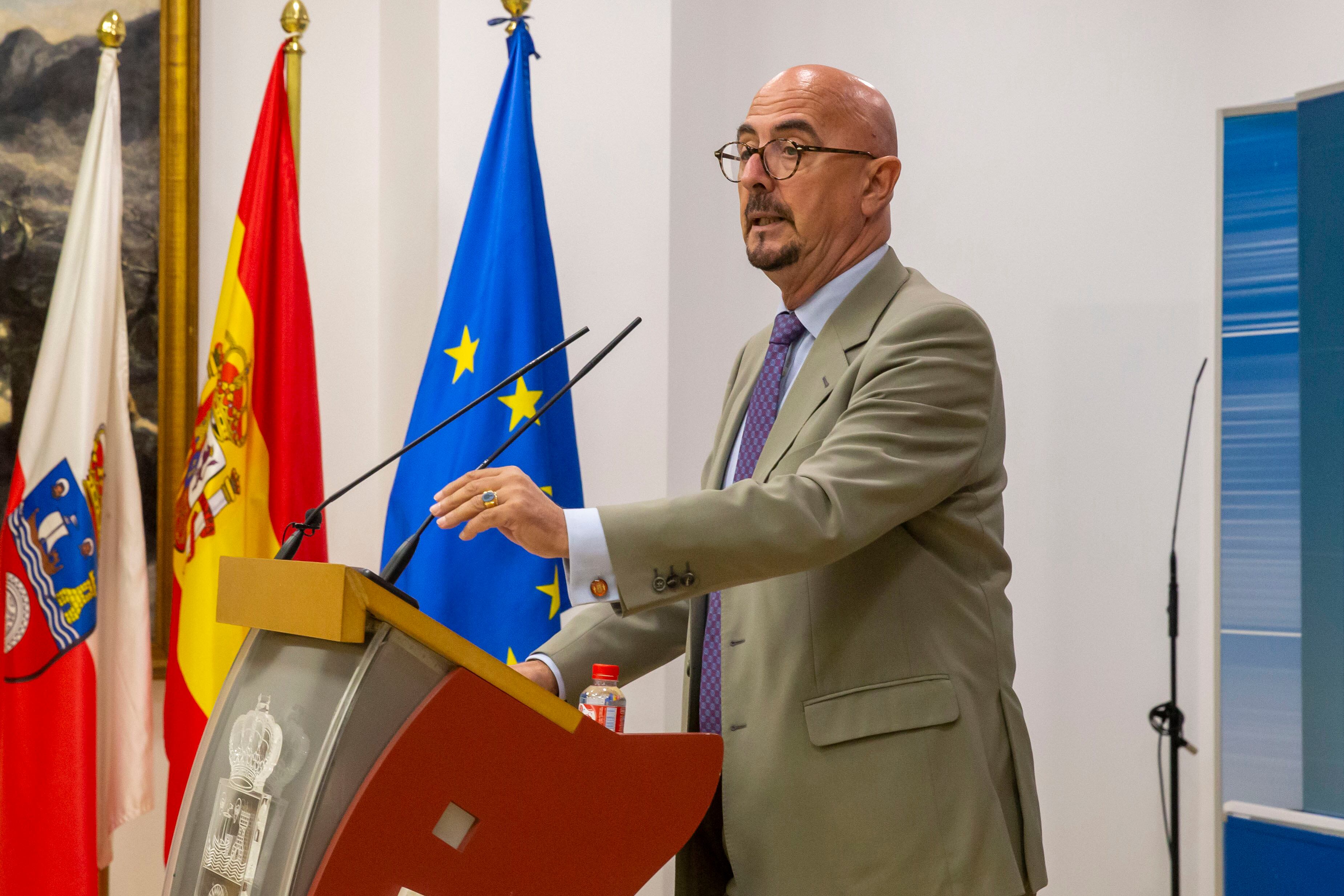 10:30 horas. Sala de Prensa del Gobierno
El consejero de Salud, César Pascual, comparece, en rueda de prensa para abordar las listas de espera.  13 OCTUBRE 2023 © Miguel De la Parra
