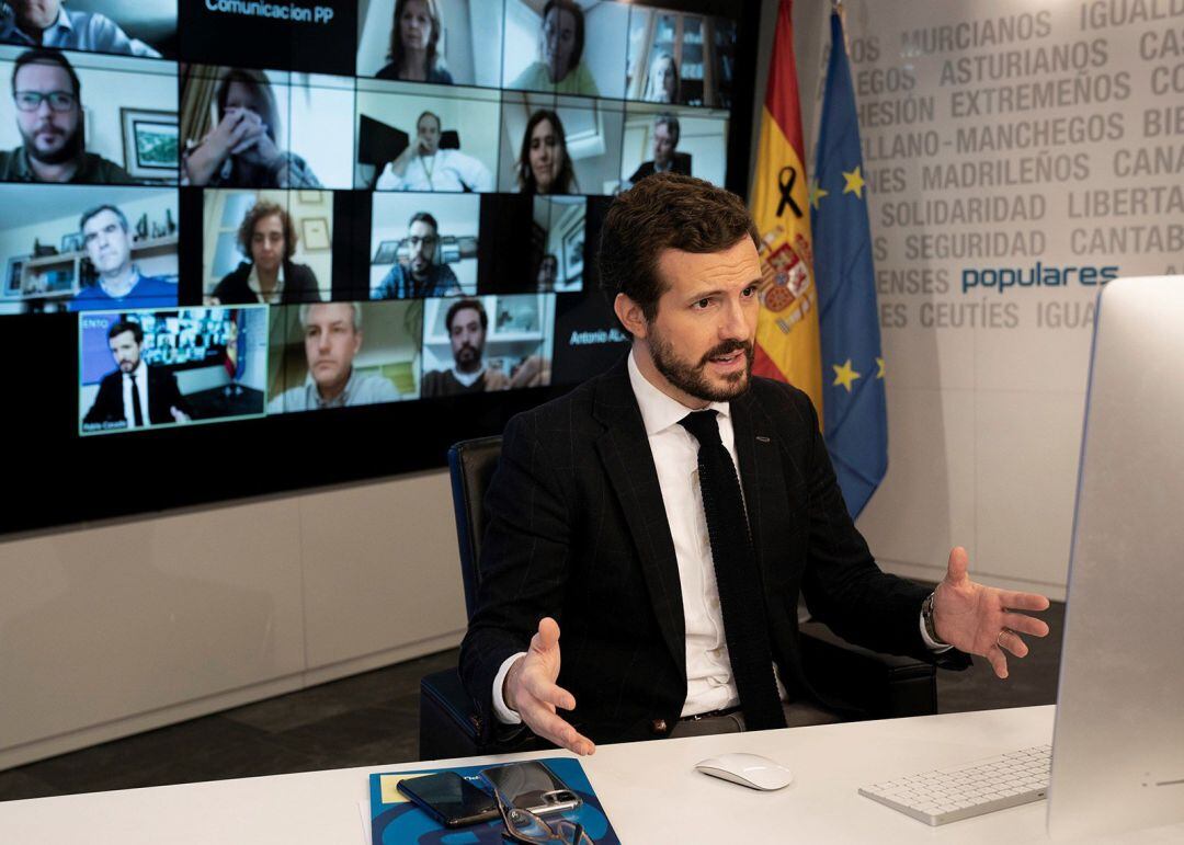 El presidente del Partido Popular Pablo Casado, durante la videoconferencia con la Comisión de seguimiento del COVID-19 del PP.