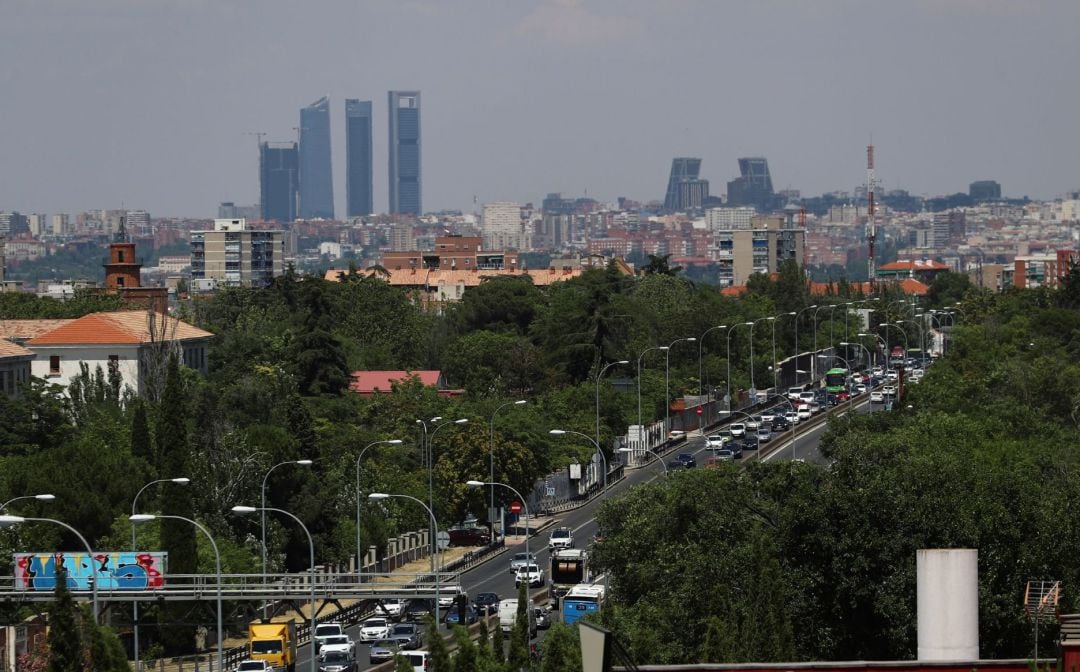 Vista del tráfico en la A5 de Madrid.