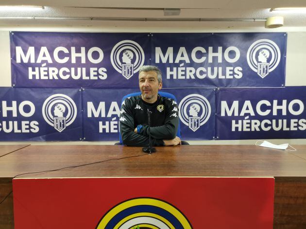 David Cubillo, entrenador del Hércules