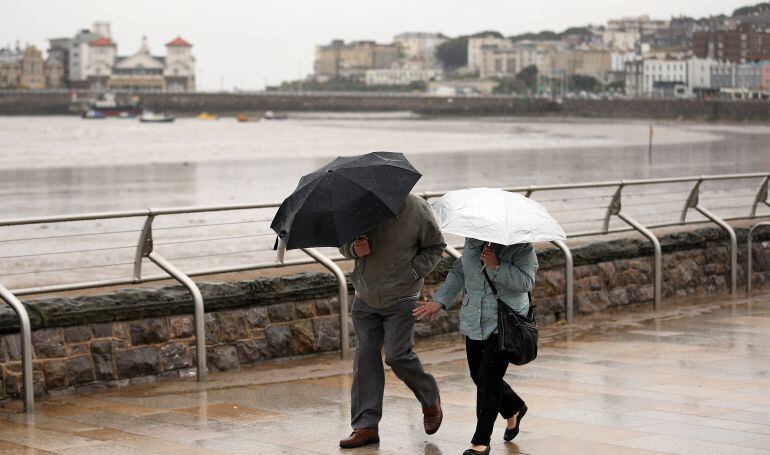 El tiempo primaveral que ha predominado durante la Semana Santa desaparecerá a partir de este lunes.