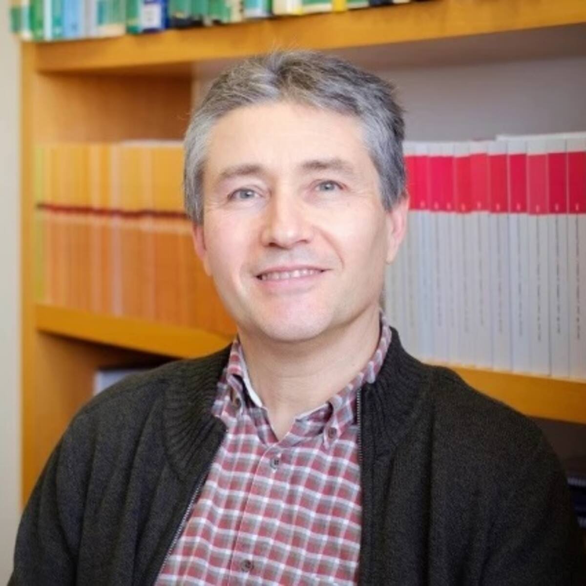 Ricardo Cao será el candidato de Nova Luce al Rectorado de la Universidade da Coruña