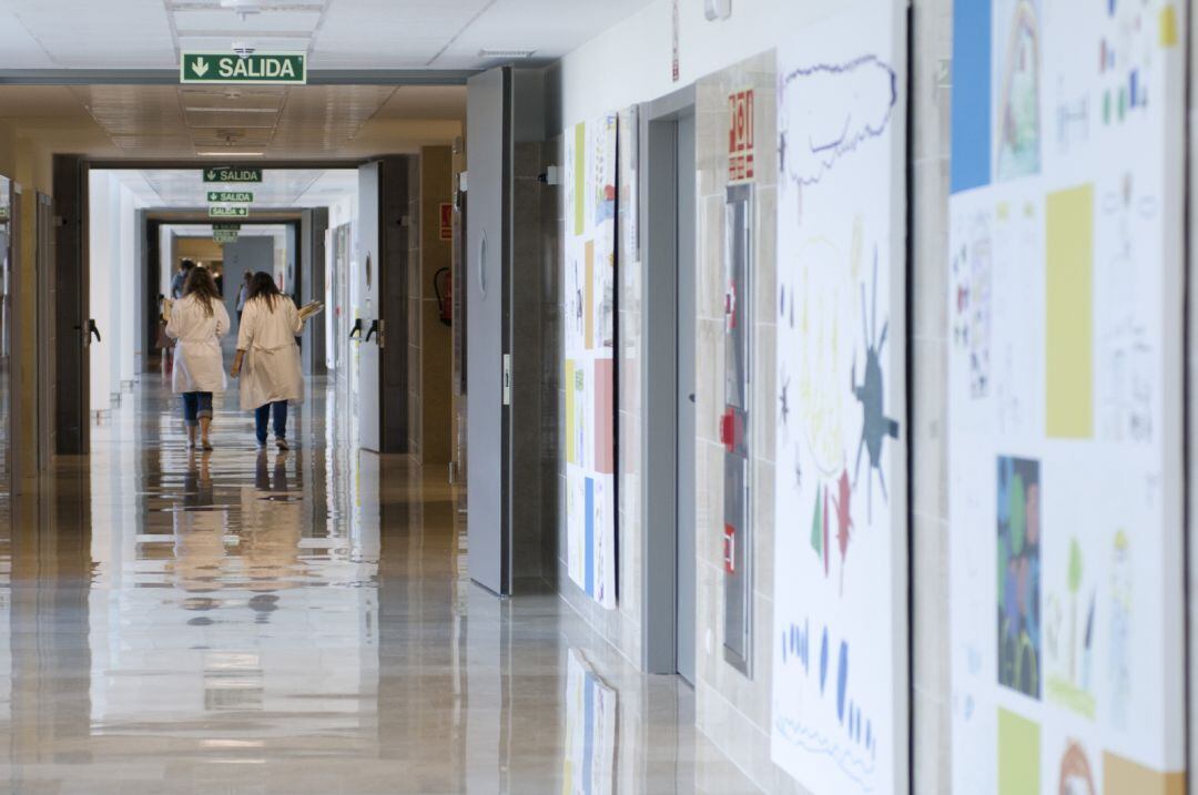 Pasillos del hospital La Fe de València.