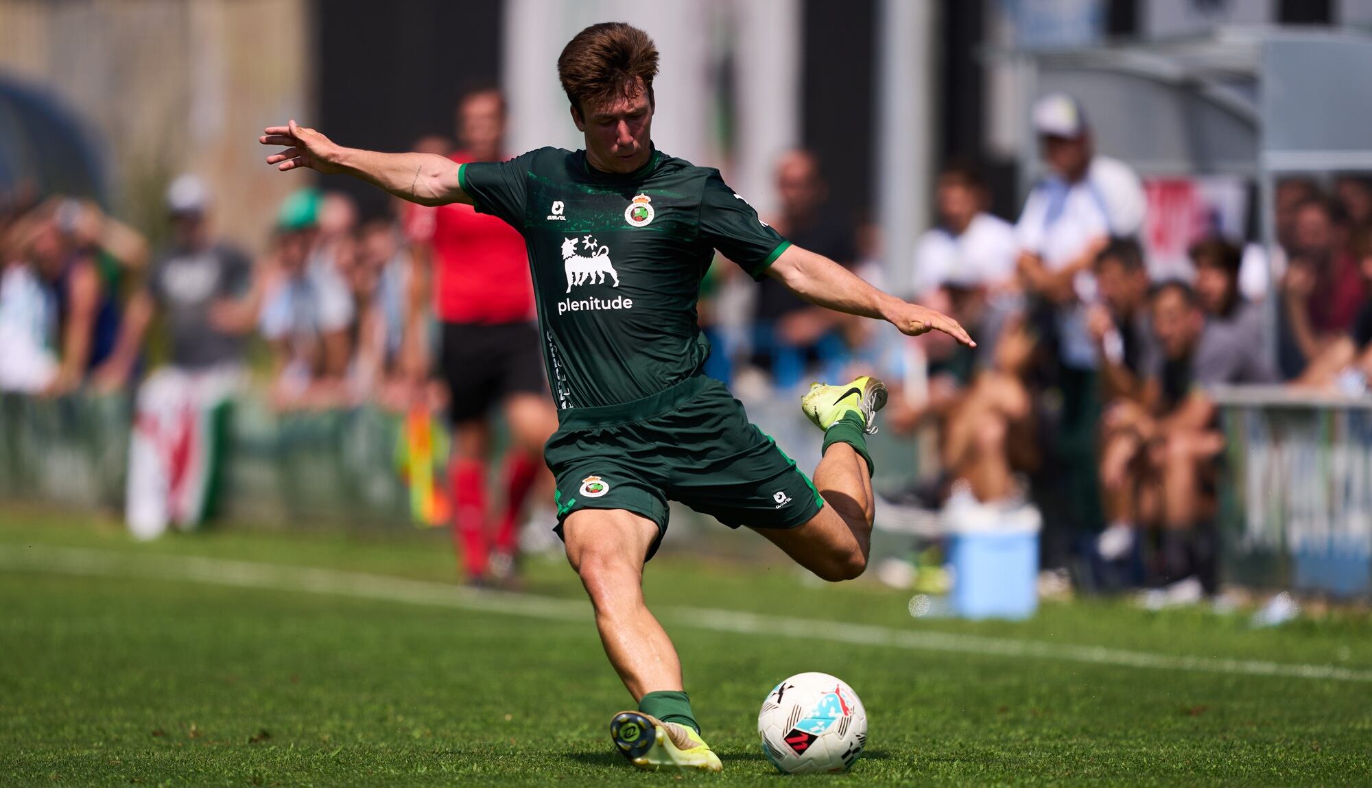SANTANDER, SPAIN - AUGUST 09: Saul Garcia of Real Racing Club in action during the Pre-Season Friendly match between Racing de Santander and Cagliari Calcio at Campos de Sport de la Planchada on August 09, 2025 in Santander, Spain. (Photo by Juan Manuel Serrano Arce/Getty Images)