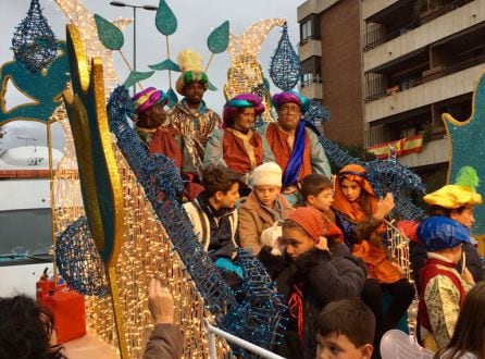 Los más pequeños reciben a los Reyes Magos en Toledo