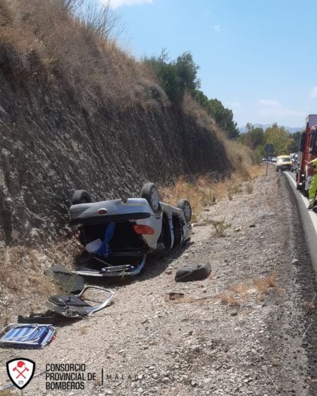 El accidente de tráfico provocó algunas retenciones en la carretera A-367