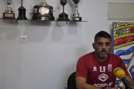 Emilio Fajardo durante una rueda de prensa