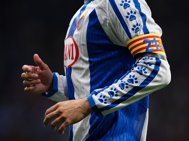 Brazalete de capitán del RCD Espanyol