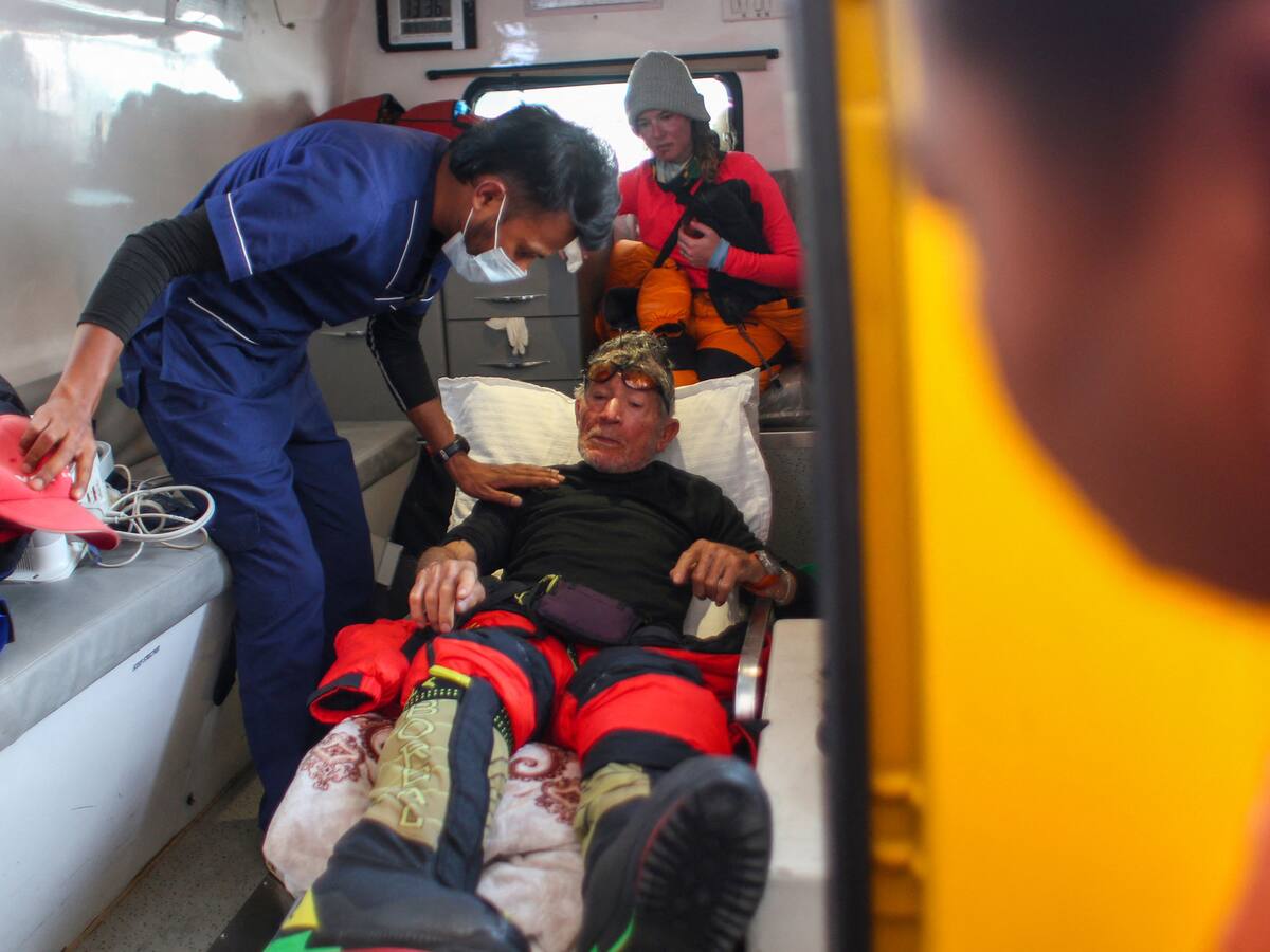 Carlos Soria será operado, en los próximos días, de la fractura en la pierna que sufrió en el Dhaulagiri