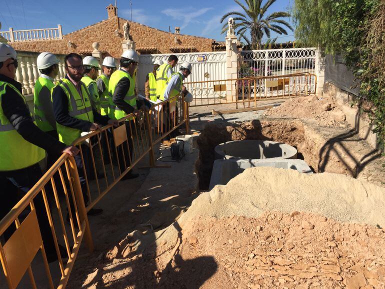 Obras del alcantarillado de la Penya de les Àguiles