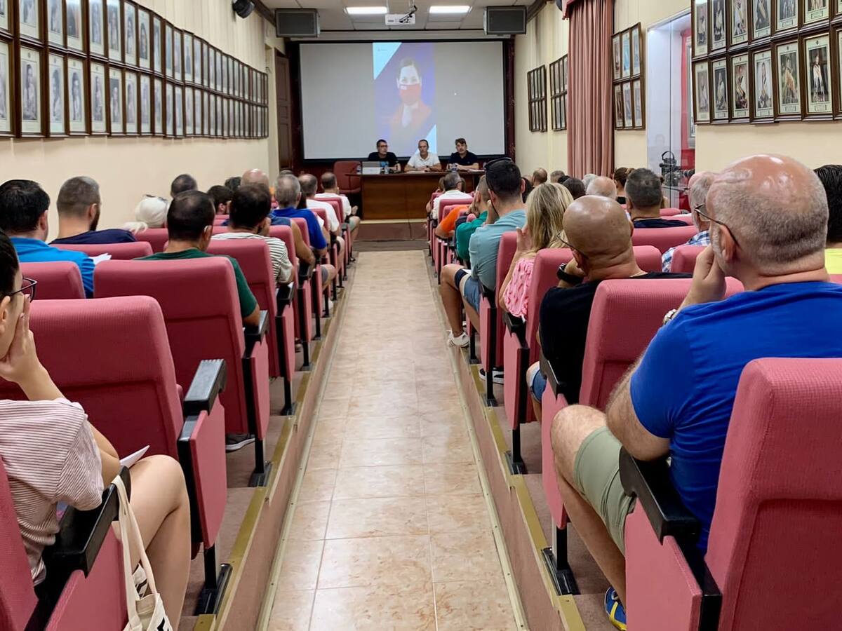 La Junta Central organiza un curso de primeros auxilios y uso de arcabucería con motivo de las próximas fiestas