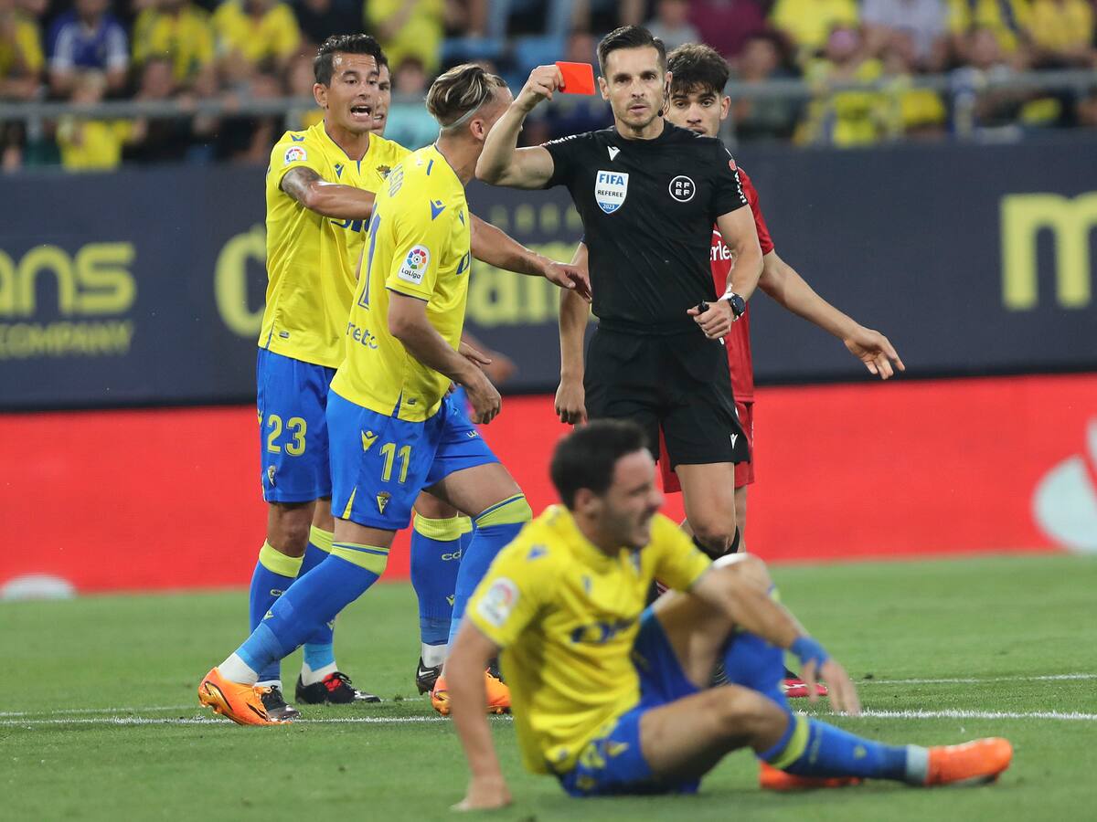 Gatillazo del Cádiz CF en el Nuevo Mirandilla