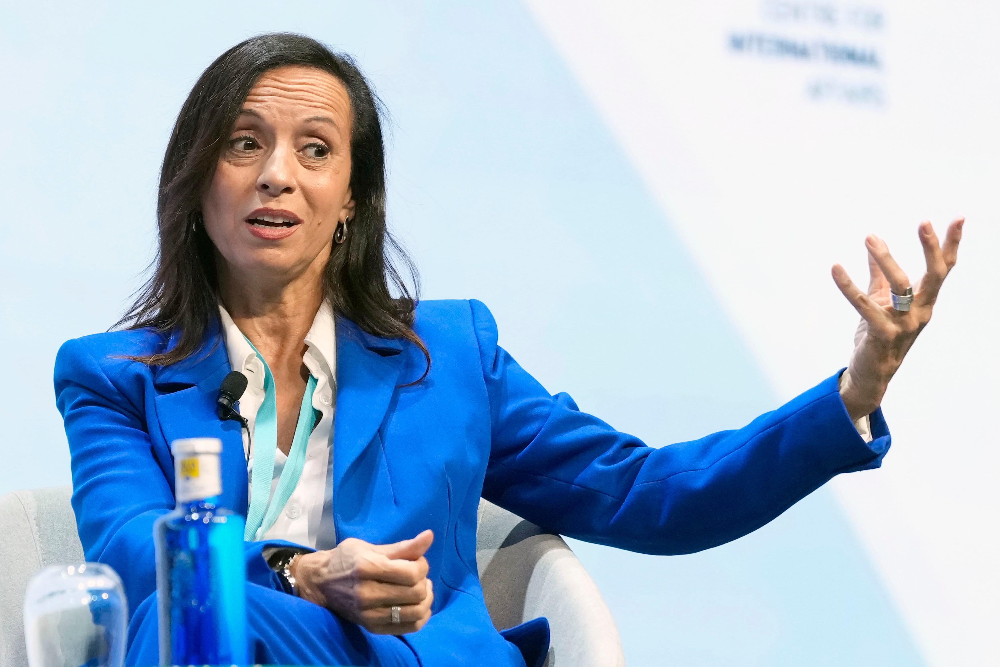 Beatriz Corredor (Redeia) descarta el riesgo de otro apagón en España: "El sistema eléctrico es el mejor del mundo" 