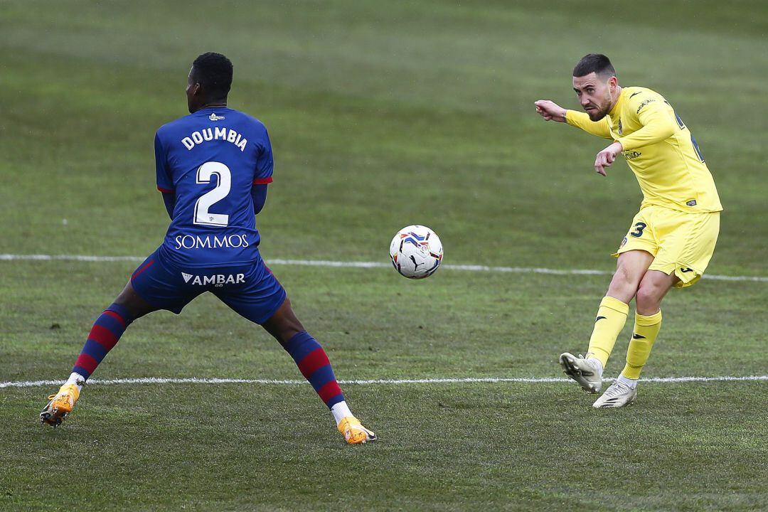 Moi Gómez erró la ocasión más clara del partido