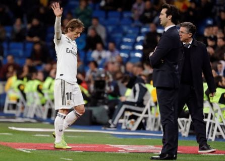 Modric se retira ovacionado