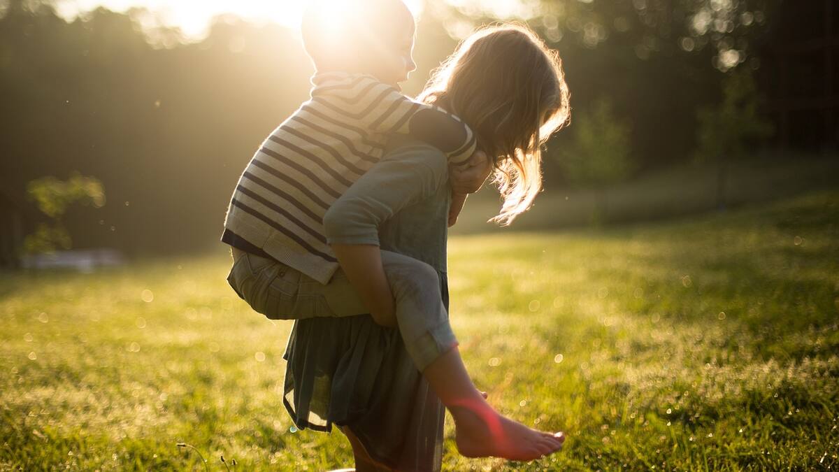 Hermanos: un repaso por los parientes más míticos de la historia