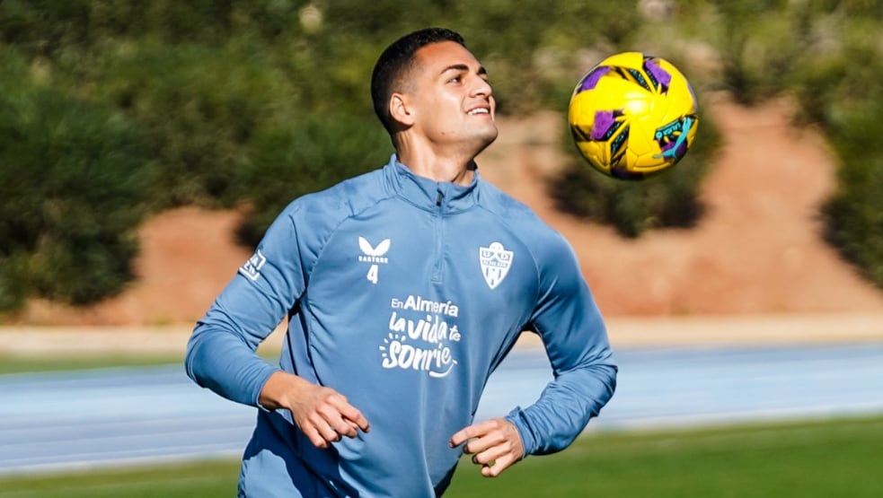 El central brasileño puede jugar también en la medular y ofreció un magnífico rendimiento contra el Elche.