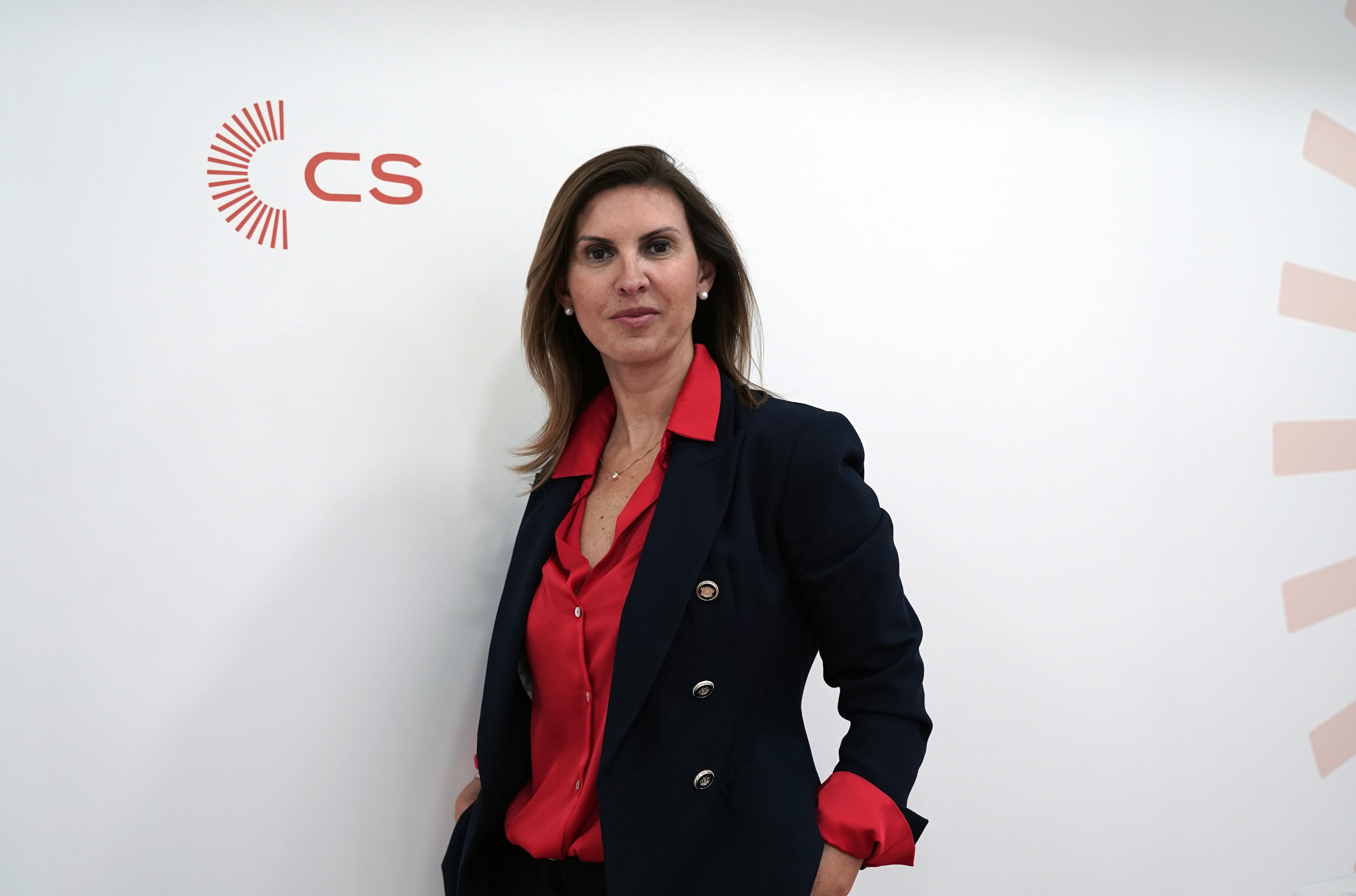 Jara Bernués, candidata de la coalición a las Cortes por Huesca