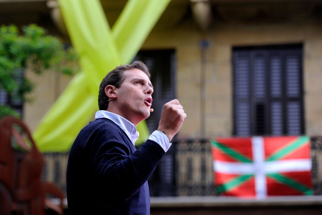 El presidente de Ciudadanos, Albert Rivera, durante el acto celebrado en Rentería 