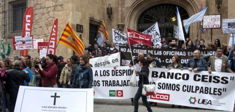 Imagen de archivo de una manifestación de trabajadores de Banco CEISS