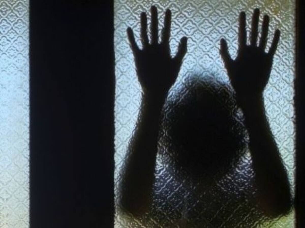 Tres años de prisión para el hombre que puso sosa cáustica en el pintalabios de su mujer