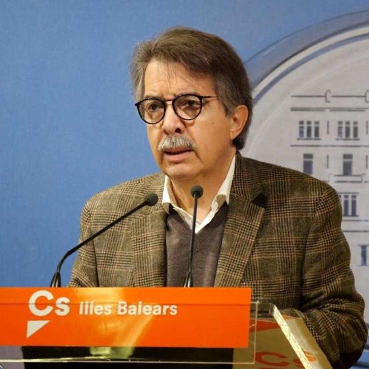 C's ve "prevaricación" del presidente del Parlament con Podem y el Grupo Mixto
