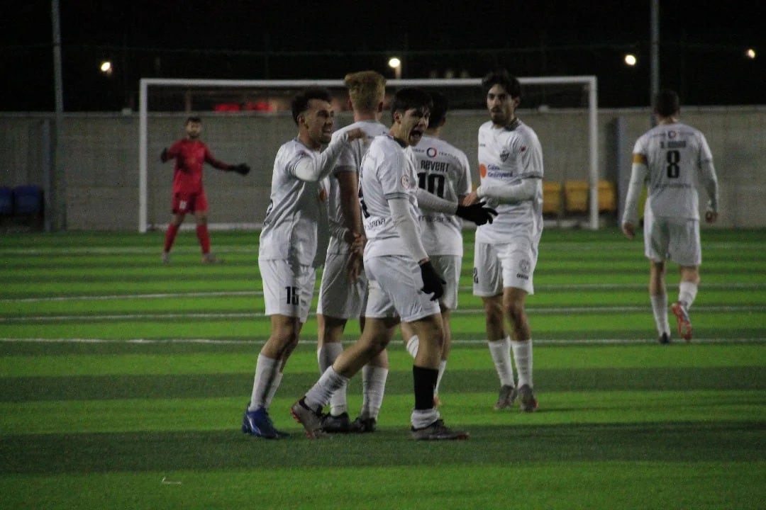 El Ontinyent 1931 rescata un empate y mira con optimismo al próximo partido en casa