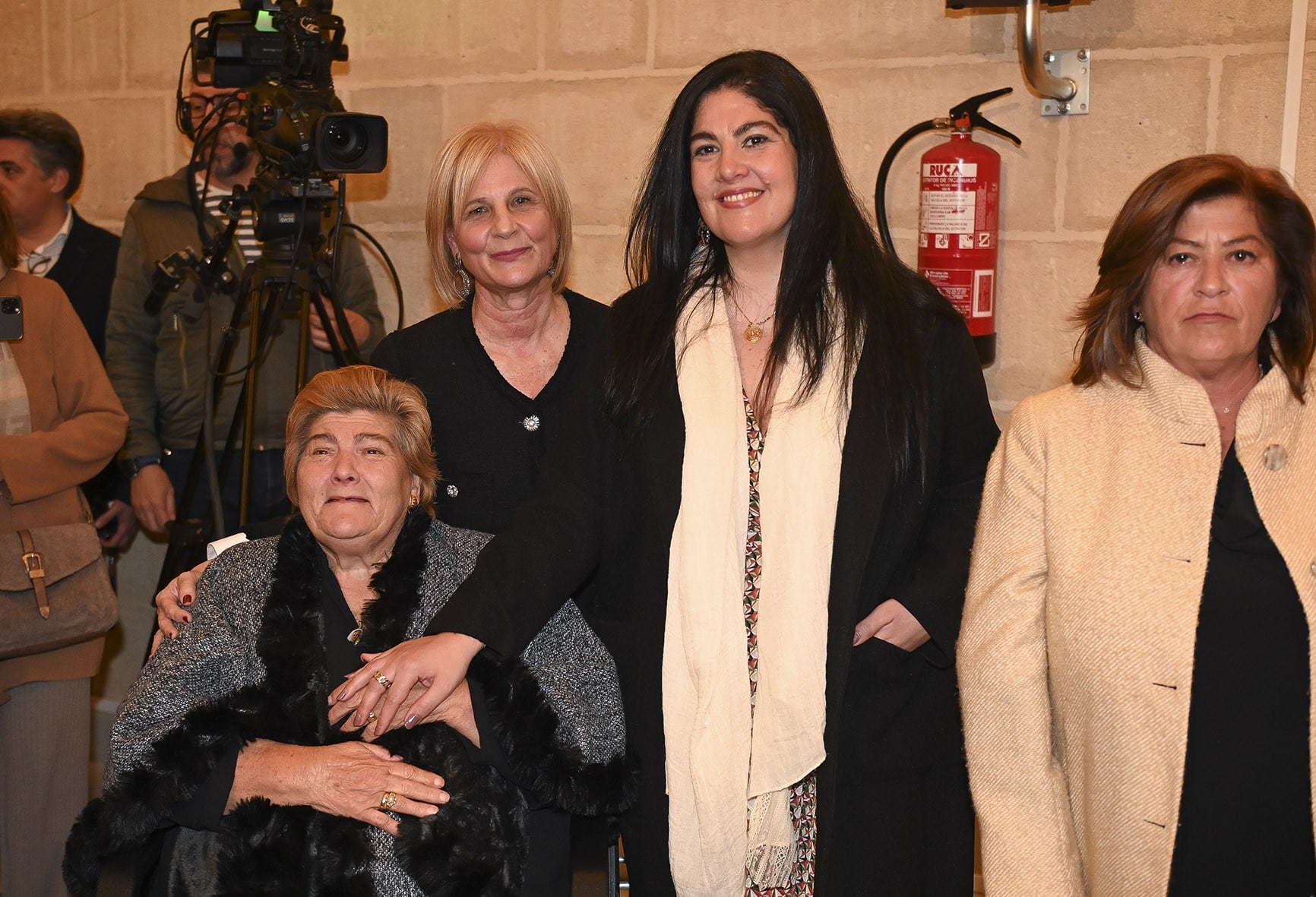 Familiares de los agentes de la Guardia Civil jerezanos caídos en acto de servicio, Fermín Cabezas y Agustín Cárdenas