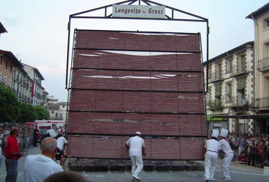 La parrilla de longaniza más grande del mundo.