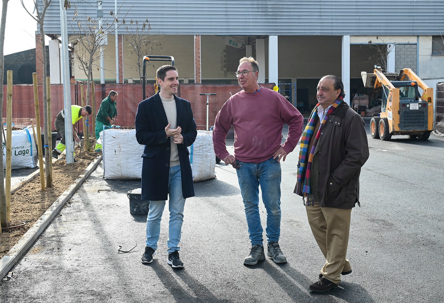 Jaime Espinar durante su visita al antiguo Taller de Fiestas