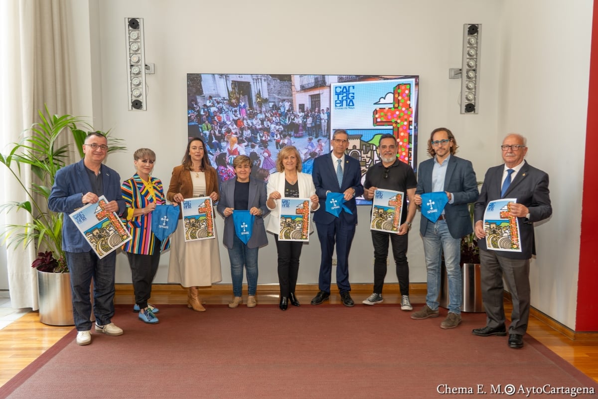 Presentación de las Cruces de Mayo de Cartagena