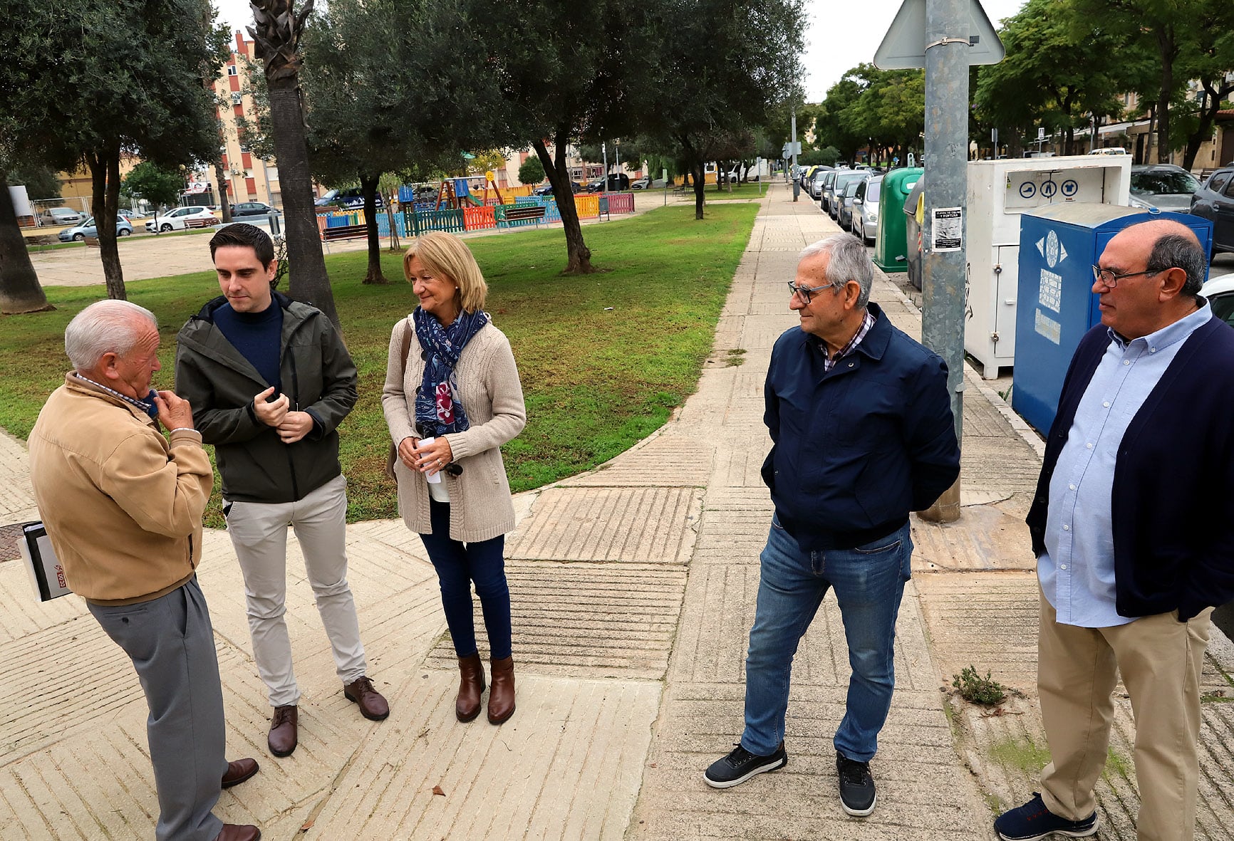 Espinar y Pina durante una visita a Olivar de Rivero