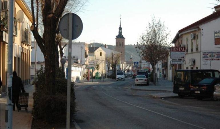 Una de las calles comerciales de San Martón de la Vega