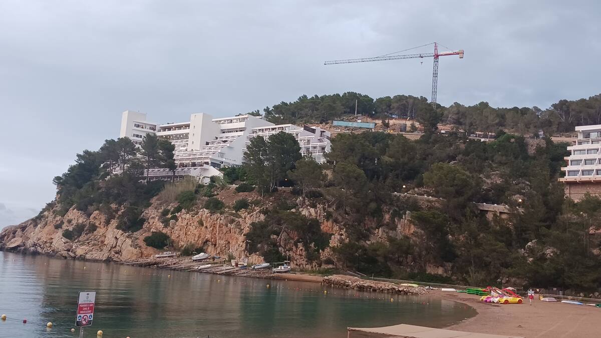 El Consell de Ibiza espera una reactivación de las reservas turísticas a partir de la segunda quincena de junio