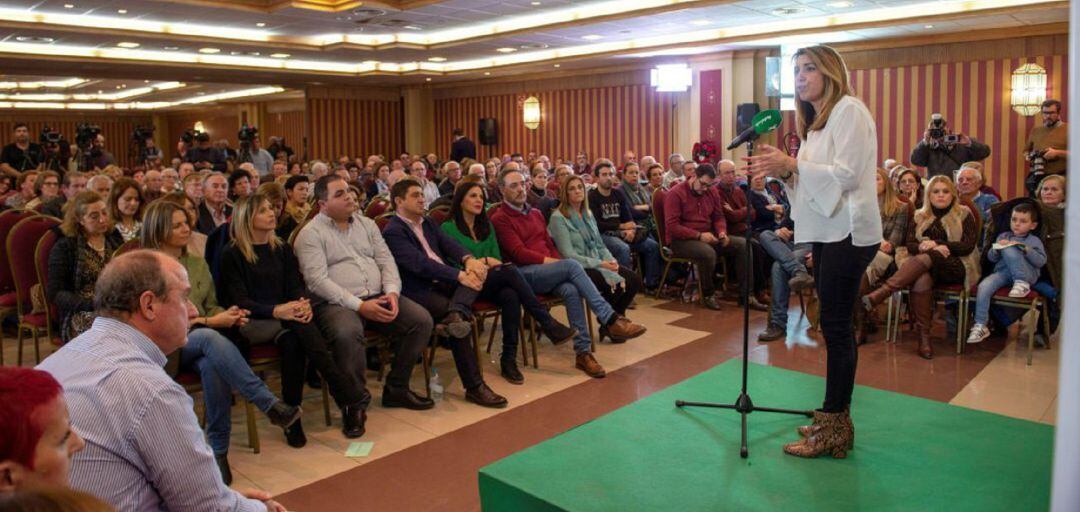 La candidata socialista a la reelección, Susana Díaz, durante un acto en Andújar en esta campaña.