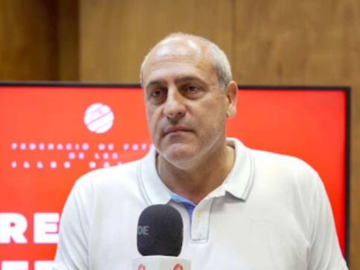 Molondro: "Si no llega un equipo élite, Troya sería nuestro entrenador si subimos"