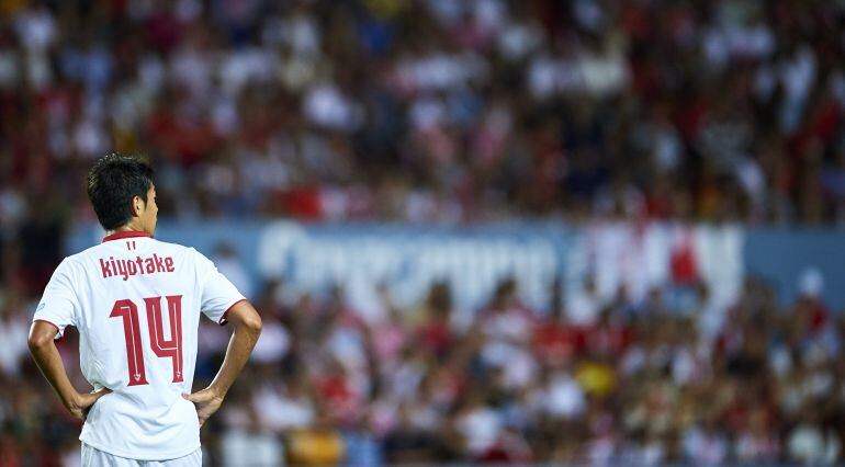 El jugador del Sevilla Kiyotake, en la ida de la Supercopa entre el equipo hispalense y el Barcelona.