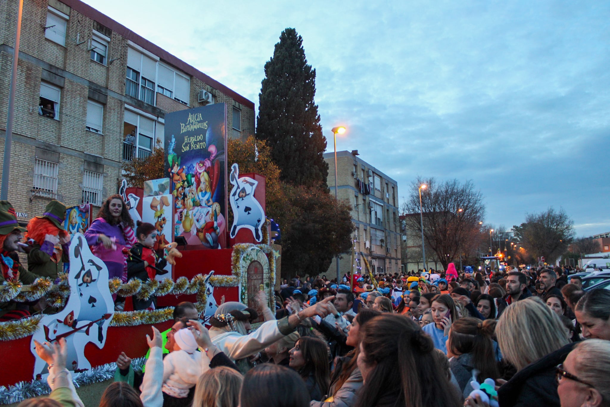 La Cabalgata del Heraldo en las calles de San Benito