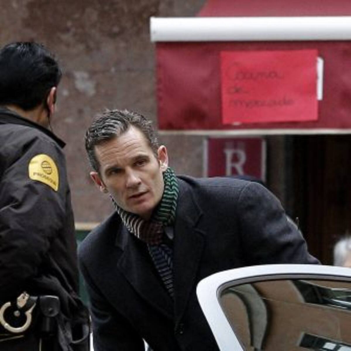 Iñaki Urdangarin pidió calzado deportivo para toda la familia real