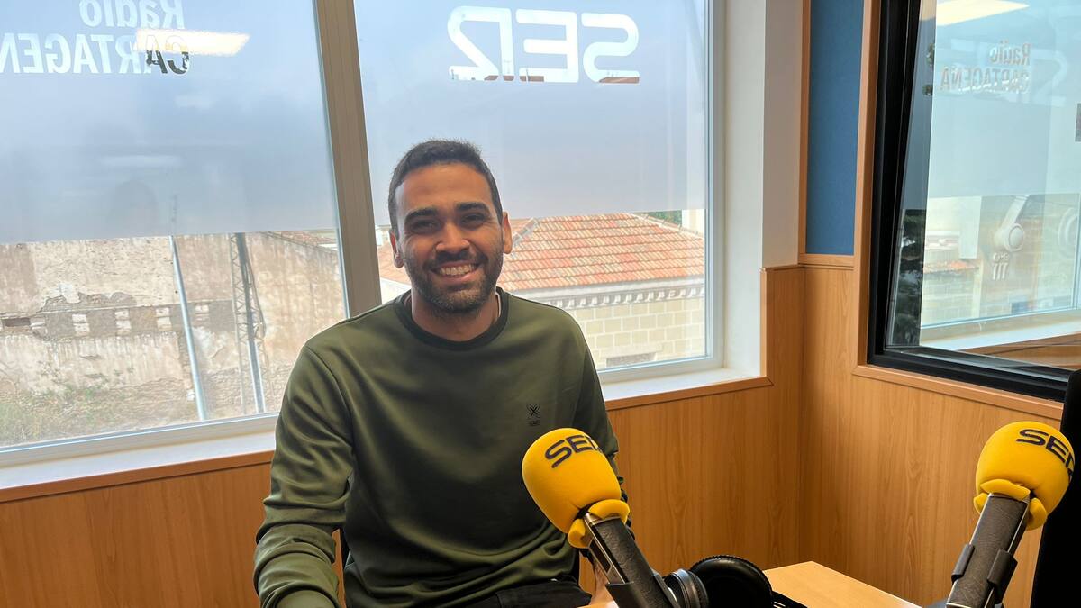 Entrevista a Tomaz, jugador del Jimbee, sobre el proyecto ICUE de prevención del absentismo escolar