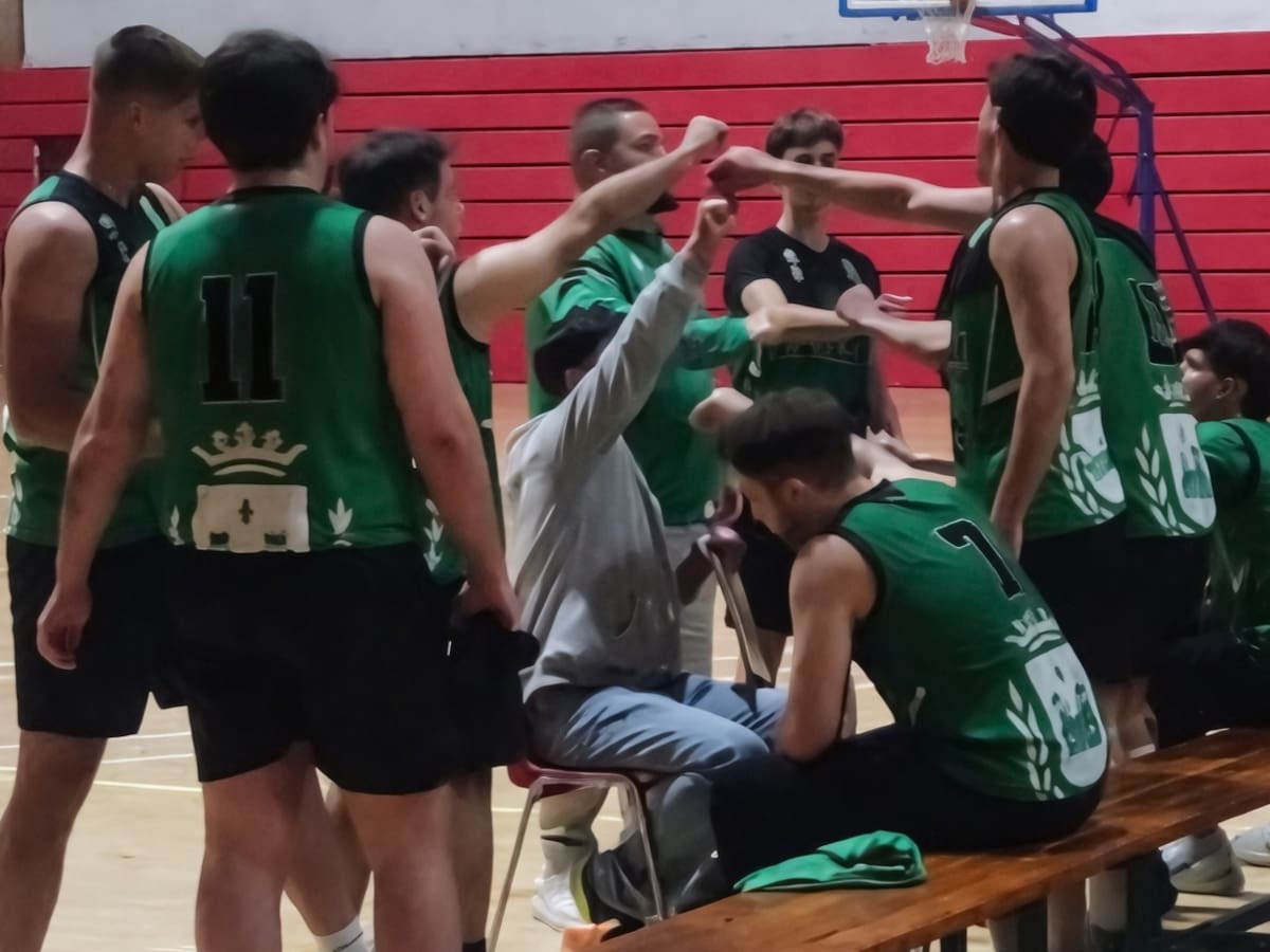 El C. B. Elda – Bateig Piedra Natural frena su buena dinámica tras dos derrotas seguidas