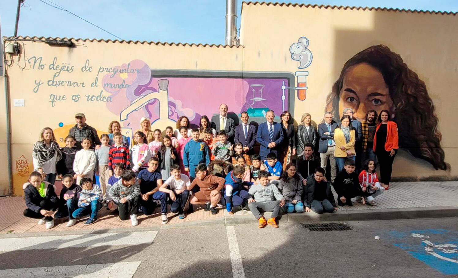 Inauguración del mural del colegio Padre Poveda.