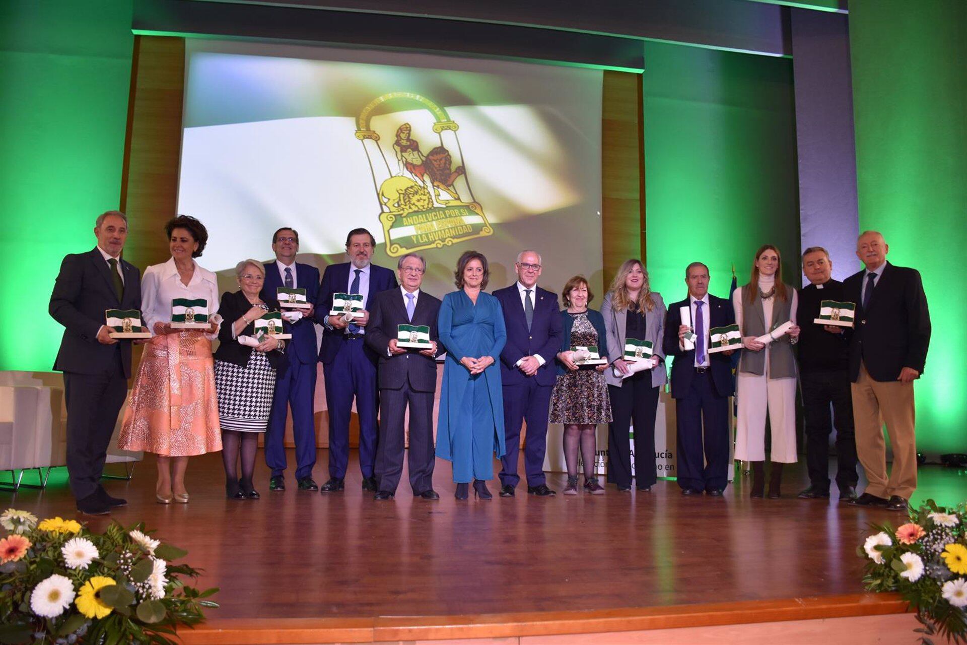 24/02/2023 Foto de familia de las Banderas de Andalucía
POLITICA ANDALUCÍA ESPAÑA EUROPA JAÉN
JUNTA DE ANDALUCÍA